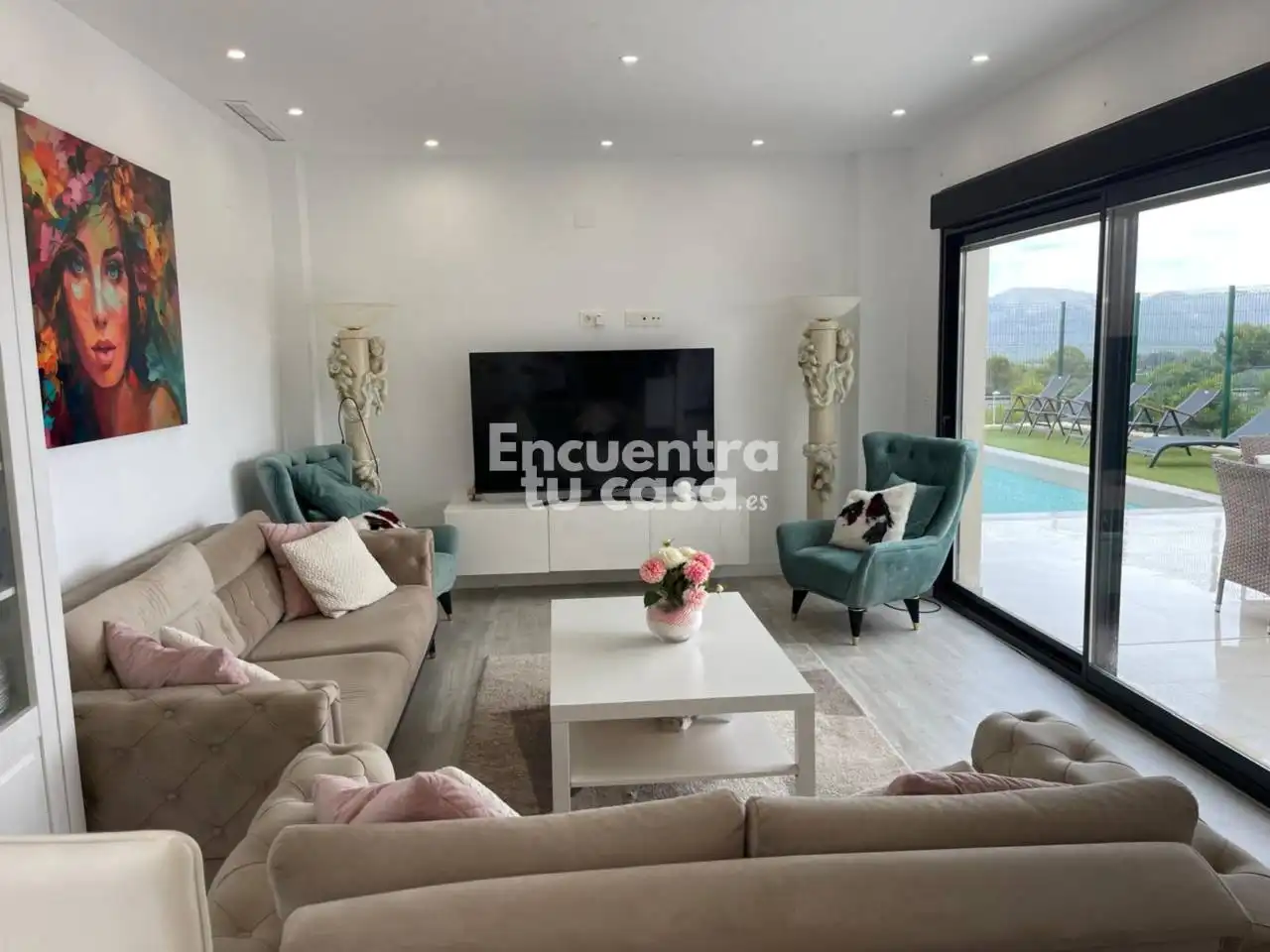 Sala d'estar de Casa o xalet en venda en L'Alfàs del Pi amb Aire condicionat, Calefacció i Jardí privat