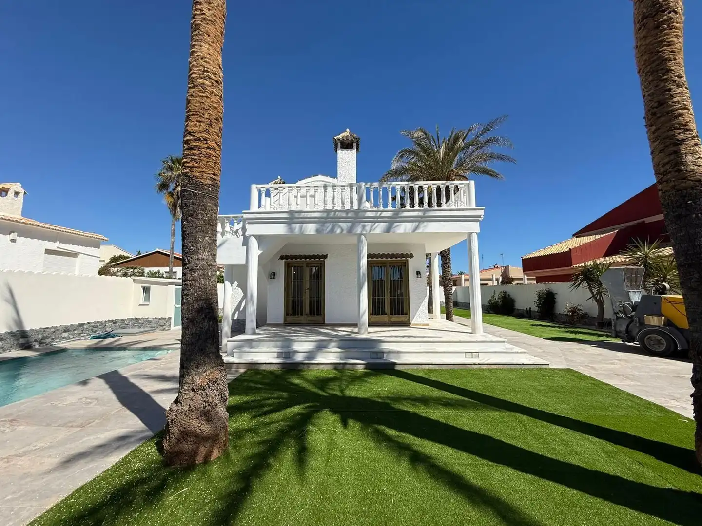 Vista exterior de Casa o chalet de alquiler en Orihuela con Aire acondicionado, Calefacción y Jardín privado