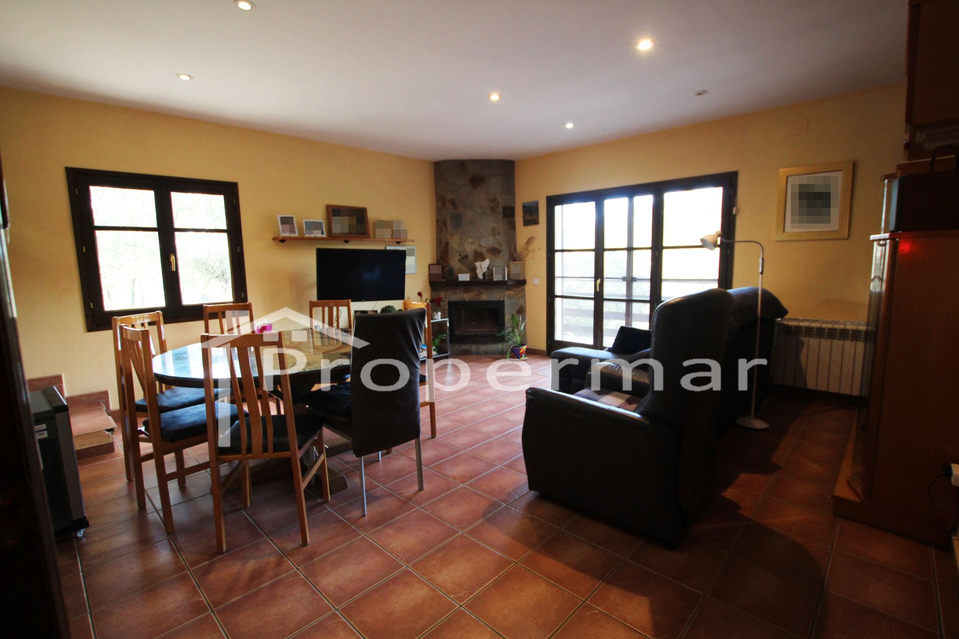 Living room of House or chalet for sale in Vallgorguina  with Heating, Private garden and Terrace