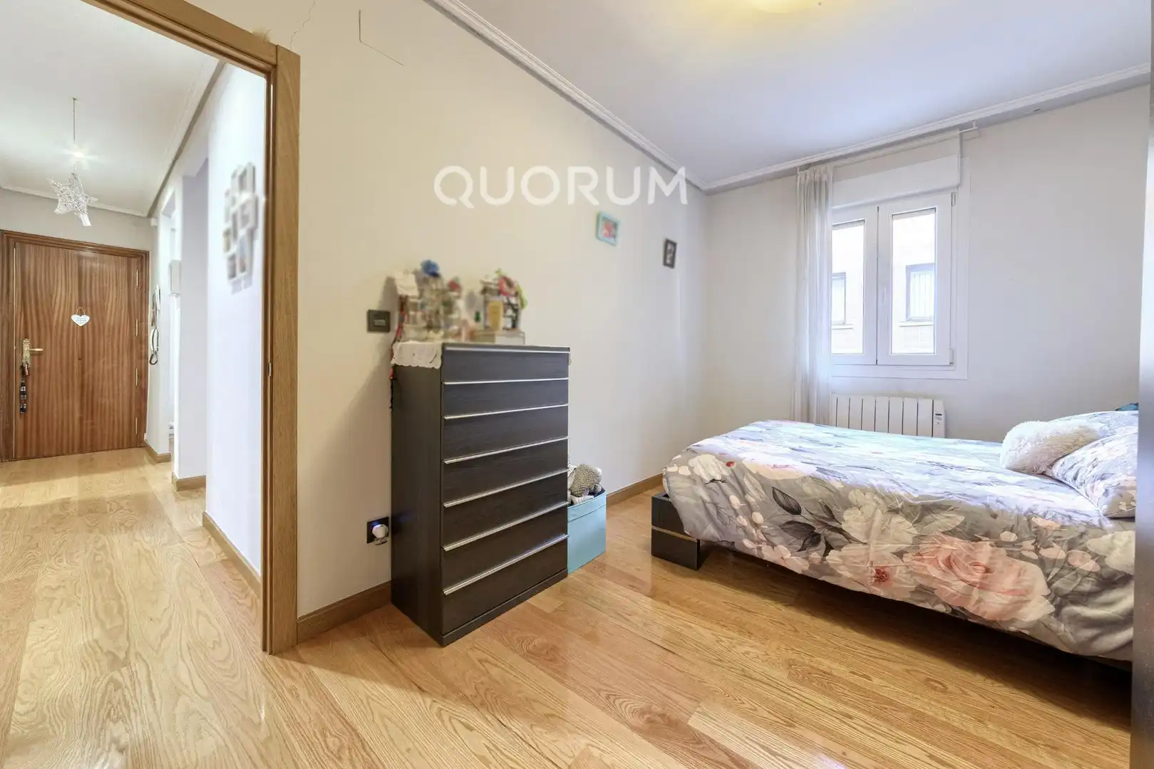 Habitación de Piso en venta en Basauri  con Calefacción y Balcón
