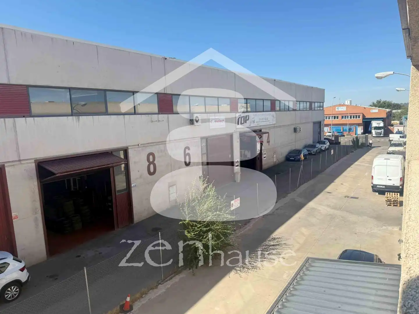 Vista exterior de Nau industrial de lloguer en Algete