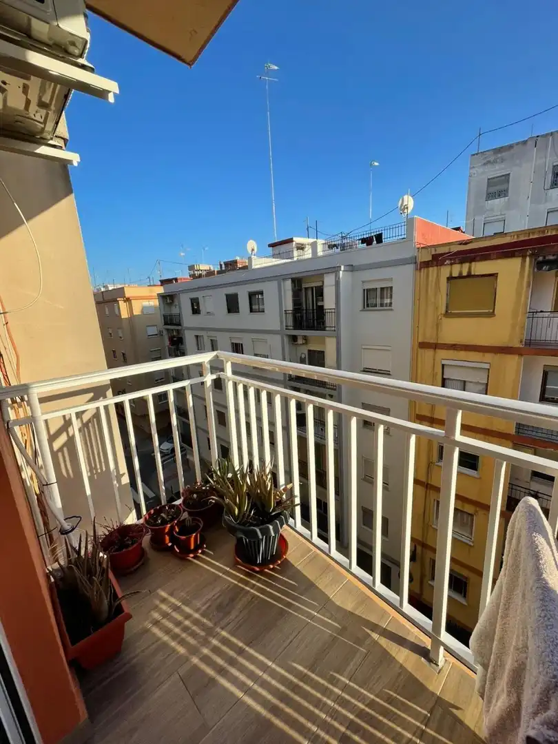 Flat for rent in Calle SANTA TERESA, La Constitución - Canaleta
