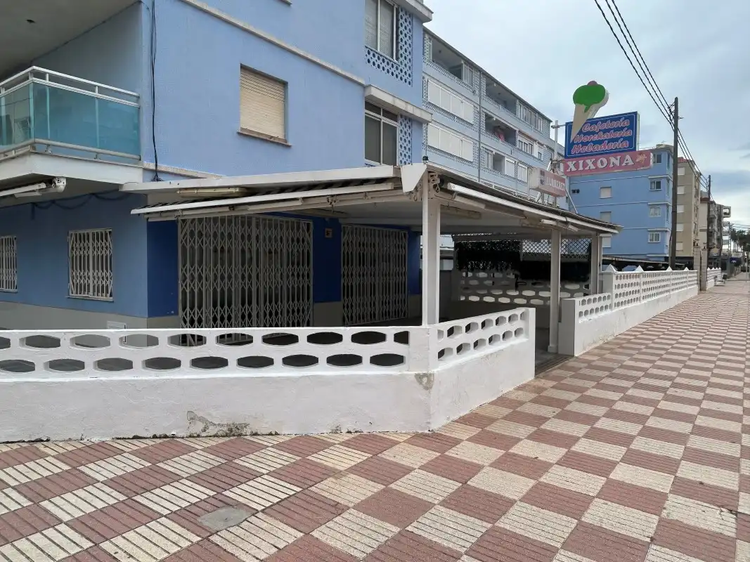 Local comercial en venda a Carrer M. Sanchis Guarner, imagen 23
