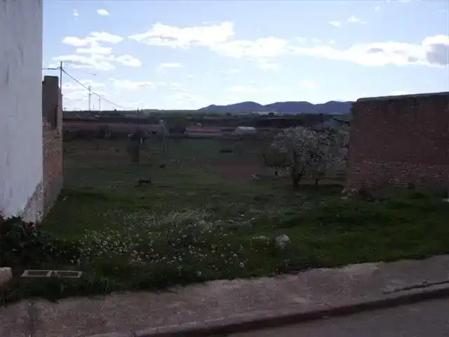 Terreno en venta en Utiel, Valencia