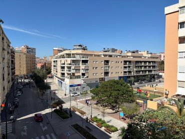 Pis amb balcó en venda a Paseo TILOS LOS