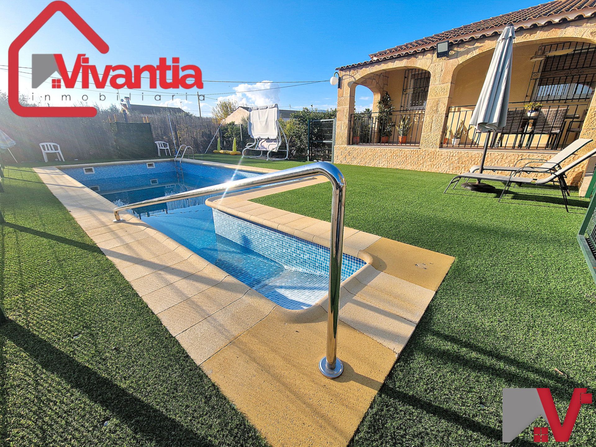 Swimming pool of House or chalet for sale in Lorca  with Air Conditioner, Heating and Private garden