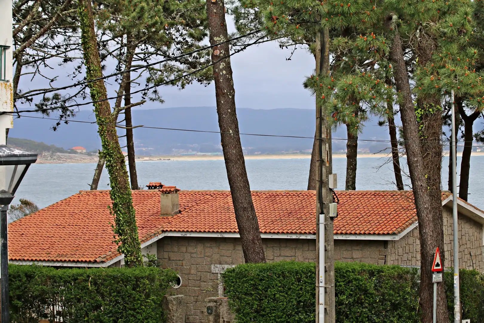 Jardín de Dúplex de alquiler en O Grove   con Amueblado, Horno y Lavadora