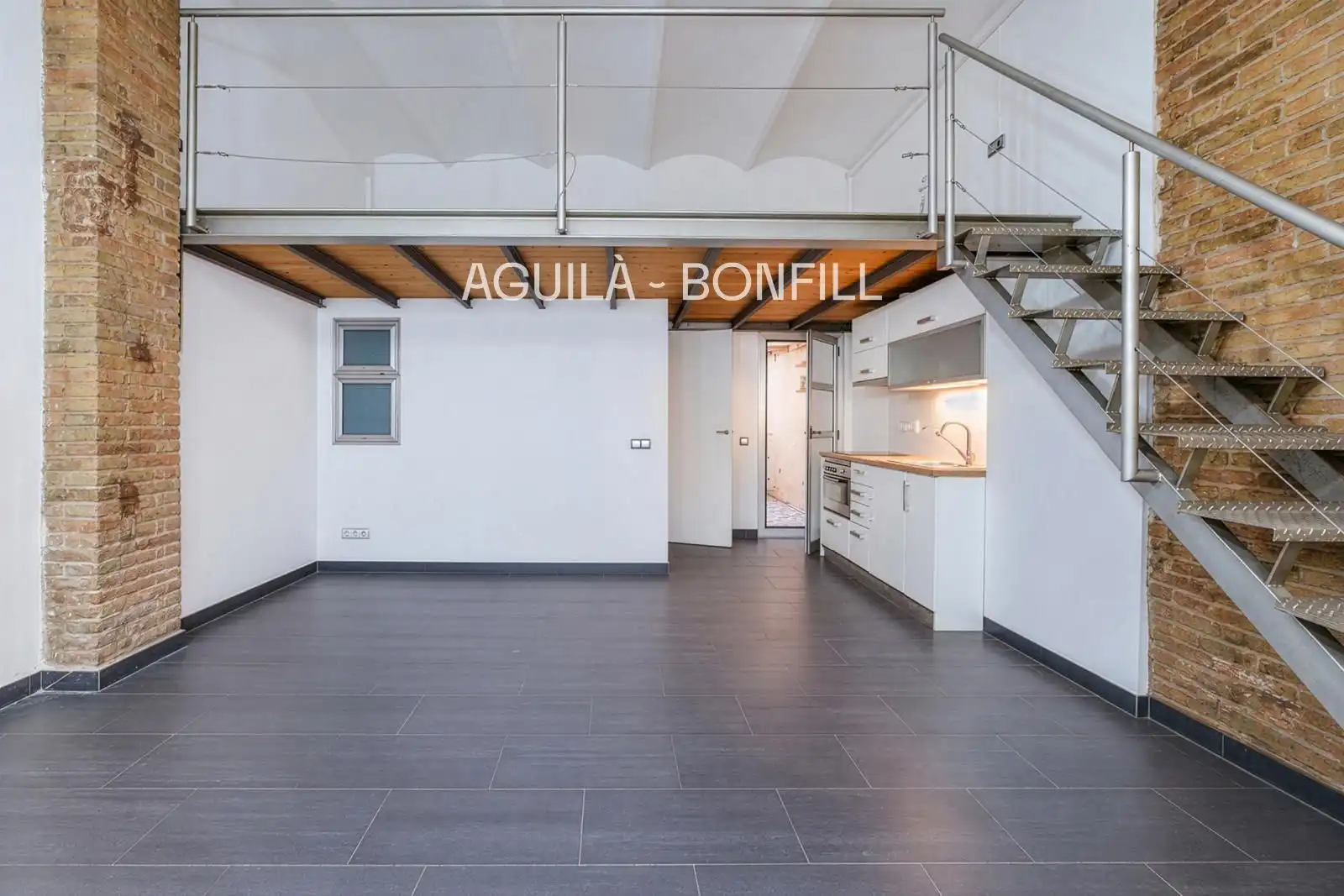 Business premises for sale in Sant Martí, imagen 3