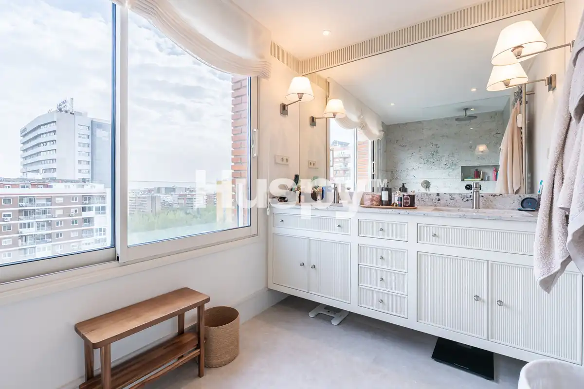 Penthouse mit Terrasse zum Verkauf in Calle del Poeta Joan Maragall, imagen 3