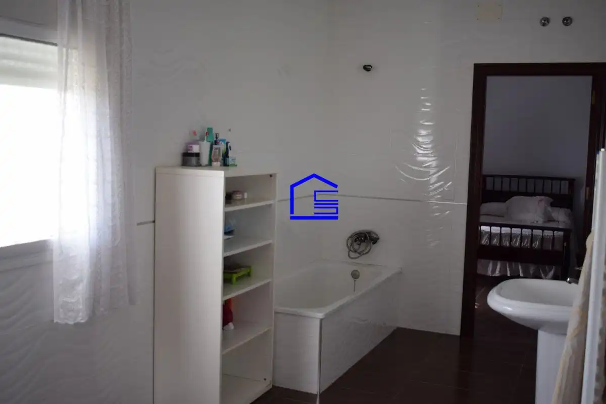Badezimmer von Country house zum Verkauf in Puerto Real mit Privatgarten, Terrasse und Abstellraum