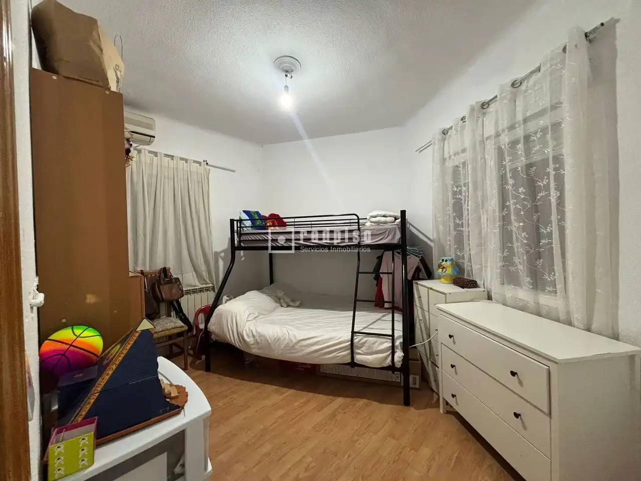 Habitación de Piso en venta en Madrid con Aire acondicionado y Calefacción