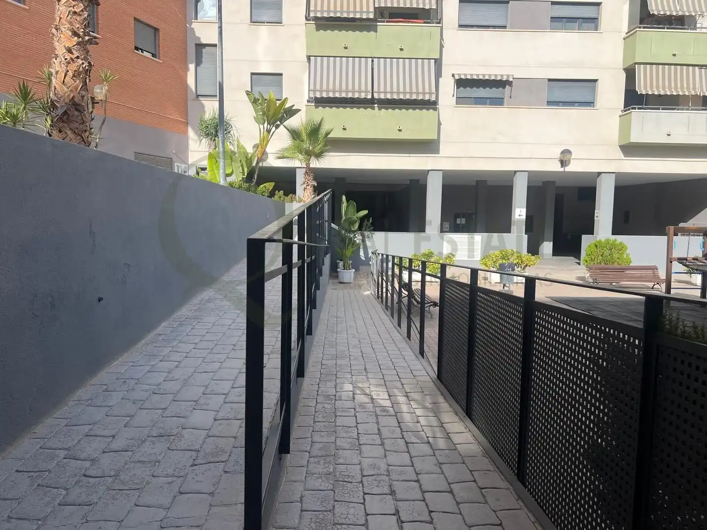 Terrace of Flat for sale in Alicante / Alacant  with Air Conditioner, Heating and Private garden