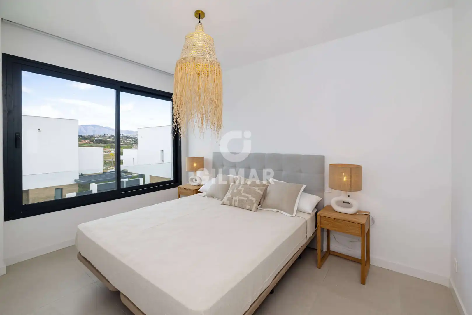 Habitación de Casa adosada en venta en Estepona con Calefacción, Jardín privado y Piscina