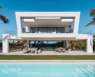 Exterior view of House or chalet for sale in Marbella  with Air Conditioner, Terrace and Swimming Pool