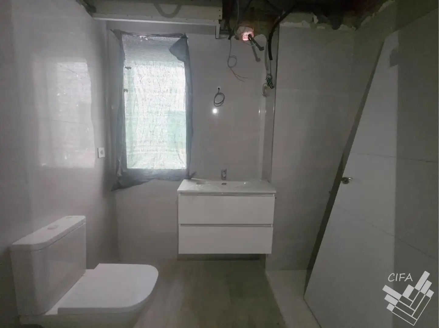 Bathroom of Flat for sale in Vinaròs  with Heating, Terrace and Balcony