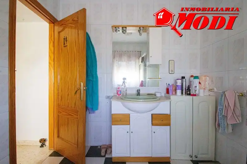Bany de Casa o xalet en venda en Moraleda de Zafayona amb Aire condicionat i Piscina