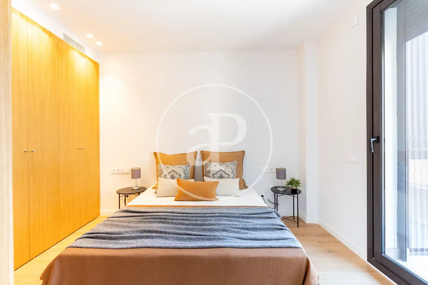 Bedroom of Flat for sale in Sant Cugat del Vallès  with Air Conditioner, Heating and Terrace