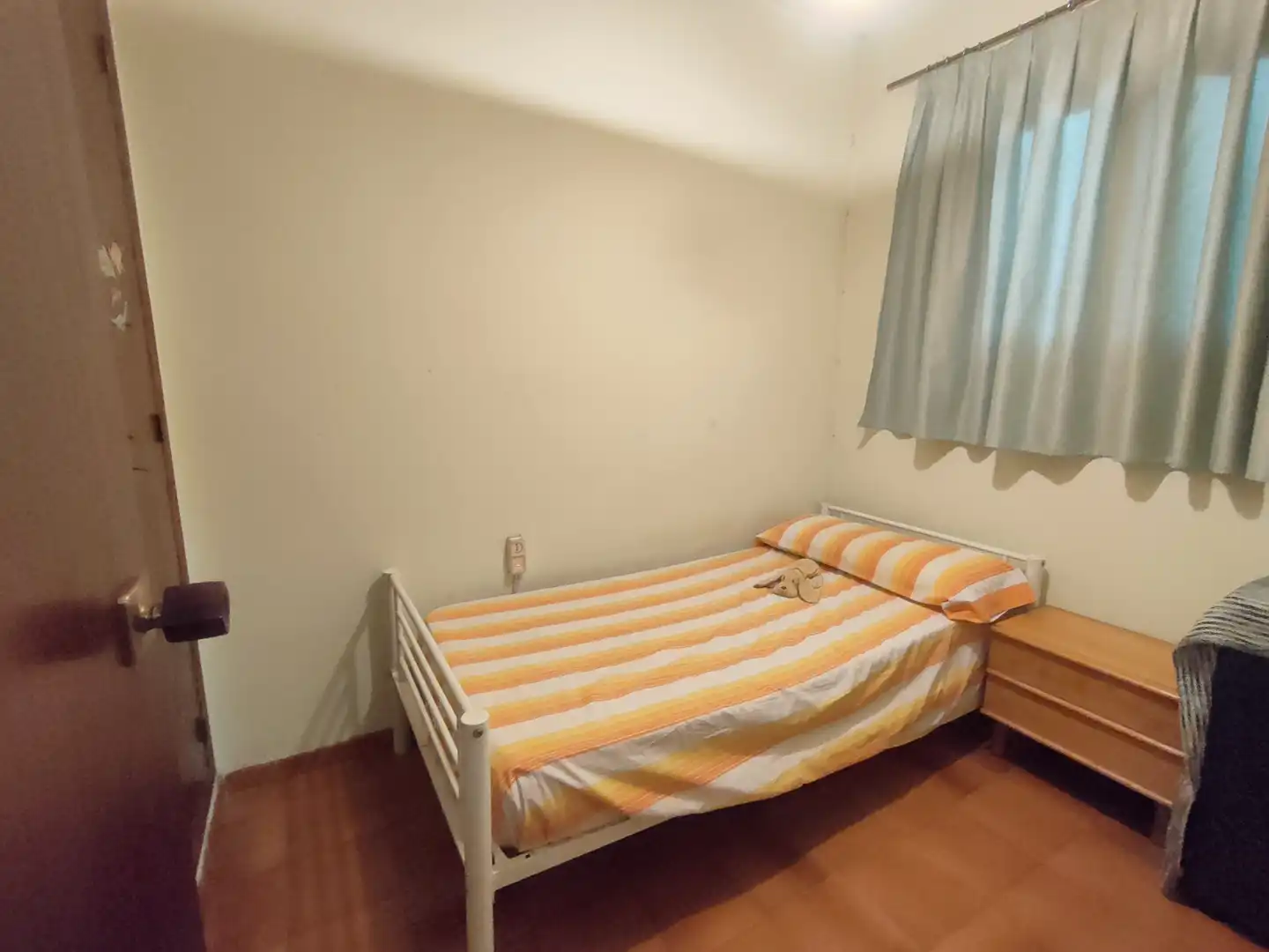 Bedroom of Houses for sale in Godelleta  with Air Conditioner, Private garden and Terrace