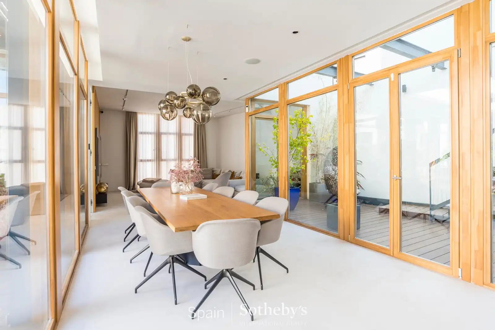 Comedor de Ático en venta en Madrid con Aire acondicionado, Calefacción y Jardín privado
