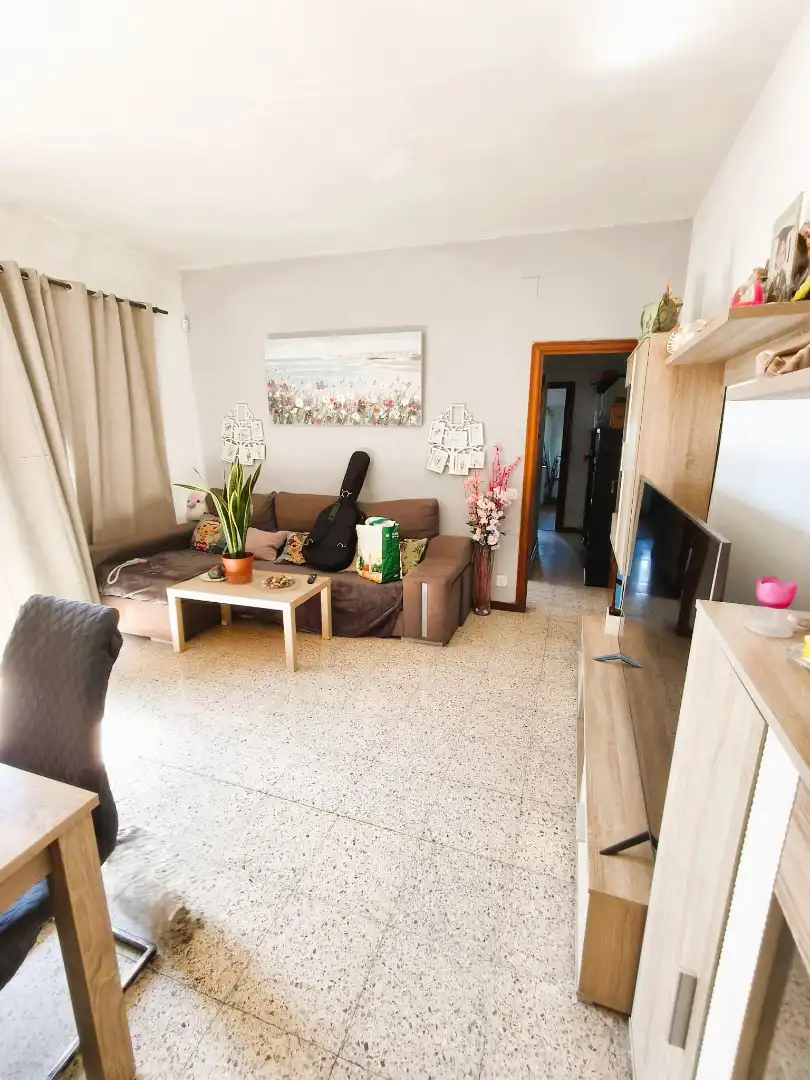 Living room of Flat for sale in Barcelona  with Parquet flooring, Terrace and Balcony