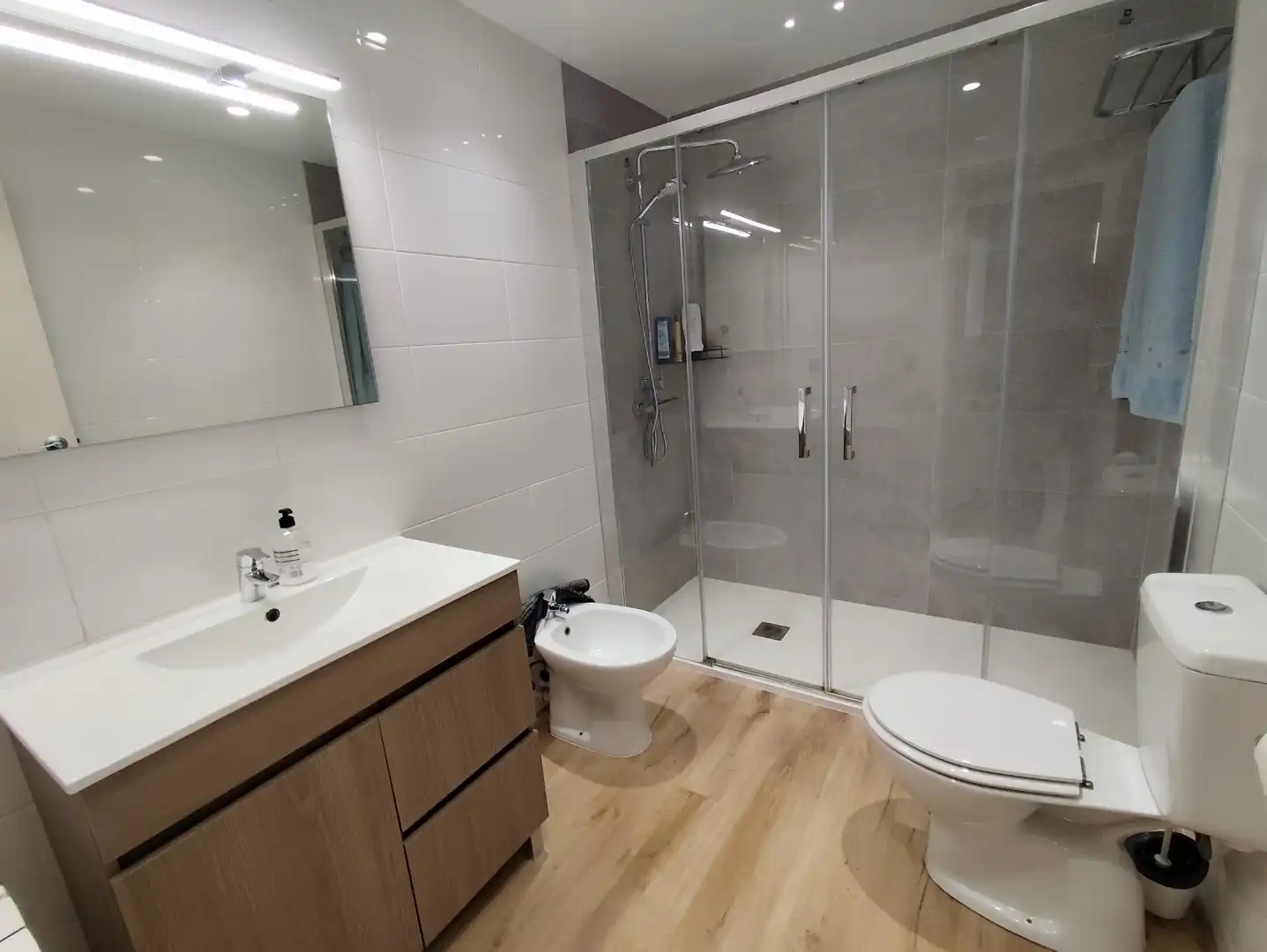 Bathroom of Flat for sale in Can Feu - Gràcia