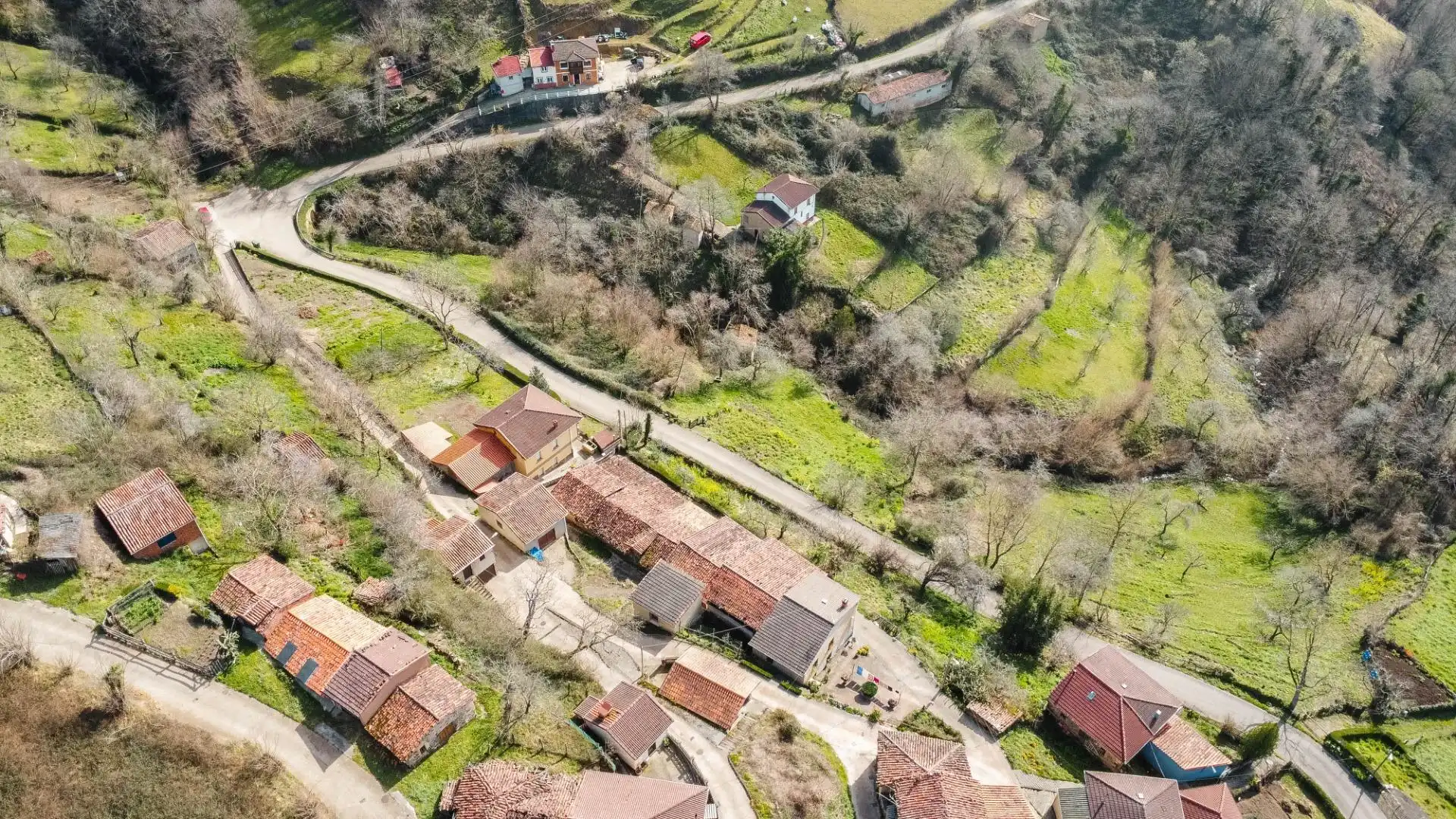 Casa o xalet en venda en Riosa amb Jardí privat