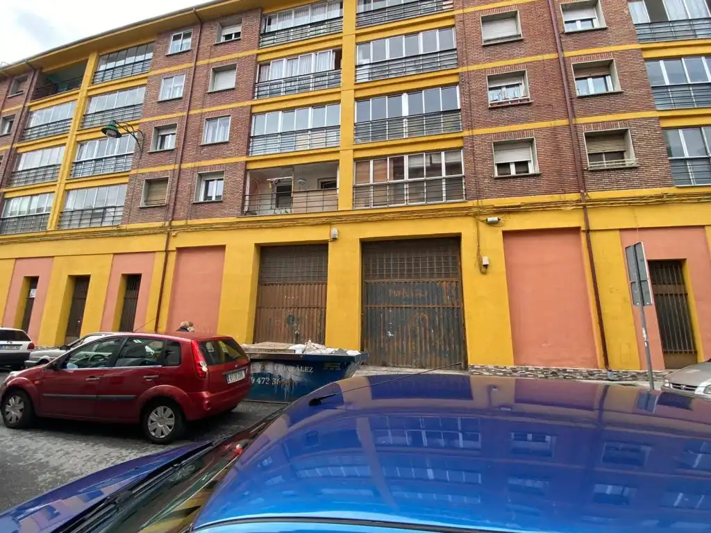 Local comercial en venda a C/ Pérez Galdós, imagen 2