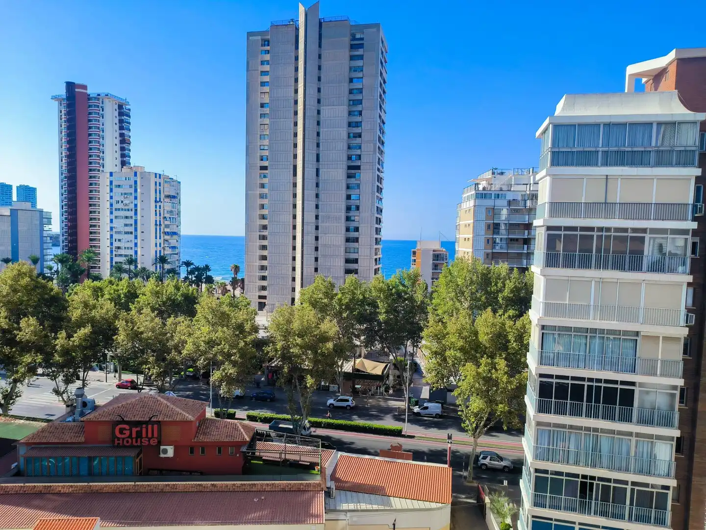 Außenansicht von Wohnung zum Verkauf in Benidorm mit Klimaanlage, Parkett und Terrasse