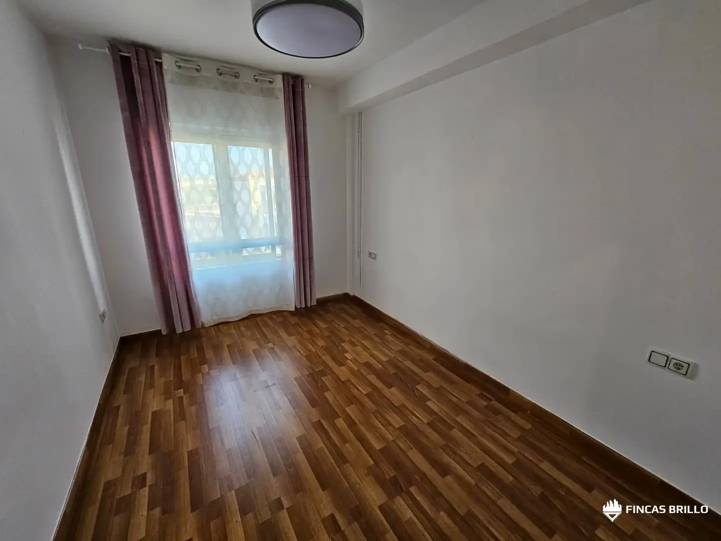 Wohnung zur Miete in Calle Ronda de Muñoz Torrero, Malpartida de Cáceres
