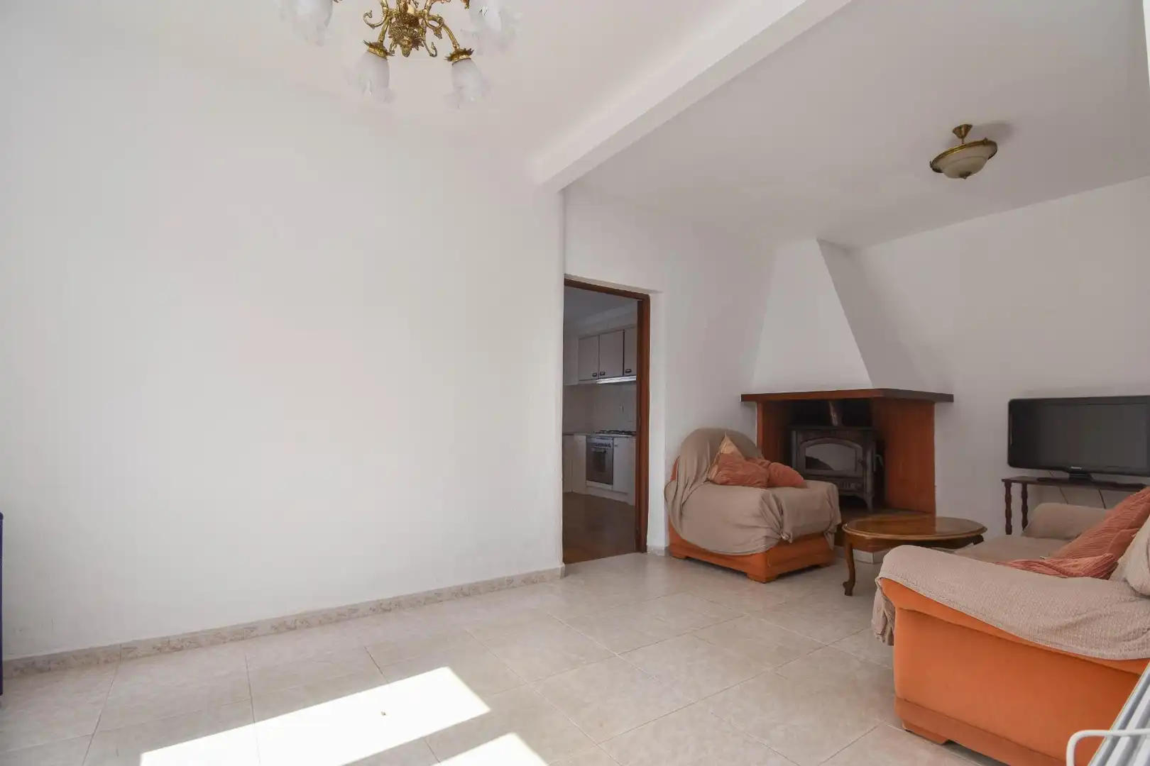 Sala d'estar de Casa o xalet de lloguer en Cambre  amb Calefacció, Jardí privat i Traster