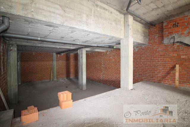 Local comercial en Venta en O Feal - Xubia