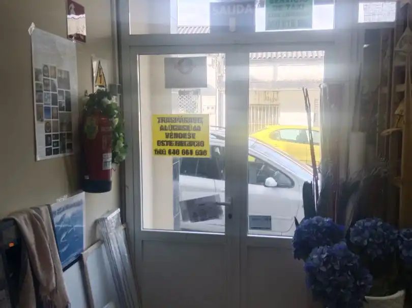 Geschaftsraum zur Miete in Curtis
