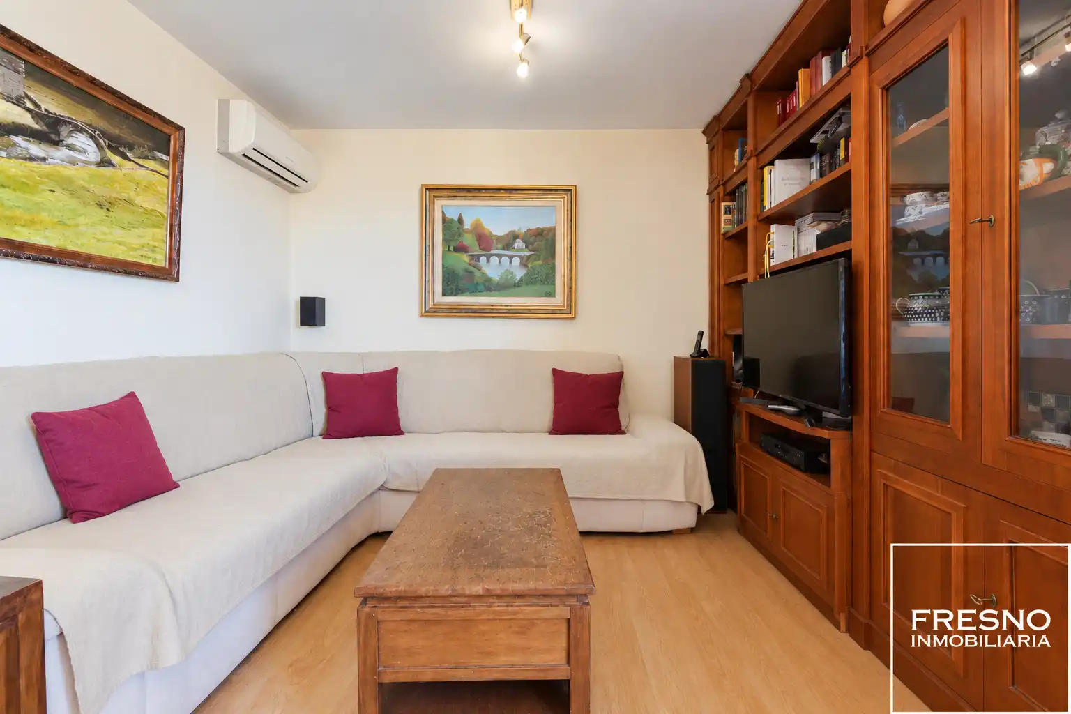 Sala de estar de Piso en venta en Madrid con Aire acondicionado, Calefacción y Parquet