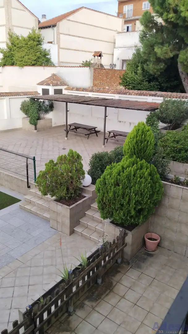 Terraza de Dúplex en venta en Navalcarnero con Calefacción, Balcón y Piscina comunitaria
