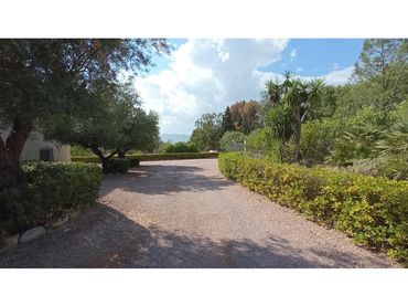 Villa con piscina in vendita a Petrer