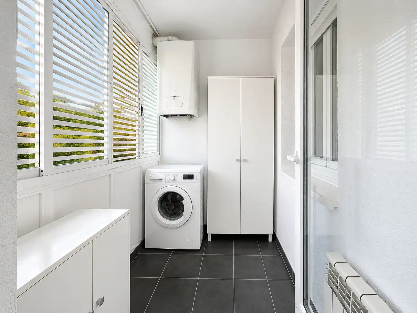 Flat with terrace for sale in Camino de los Fresnos 5, imagen 9