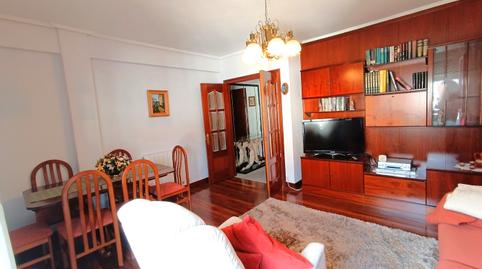 Foto 2 de Piso en venta en Iparbide Kalea, Villamonte, Getxo