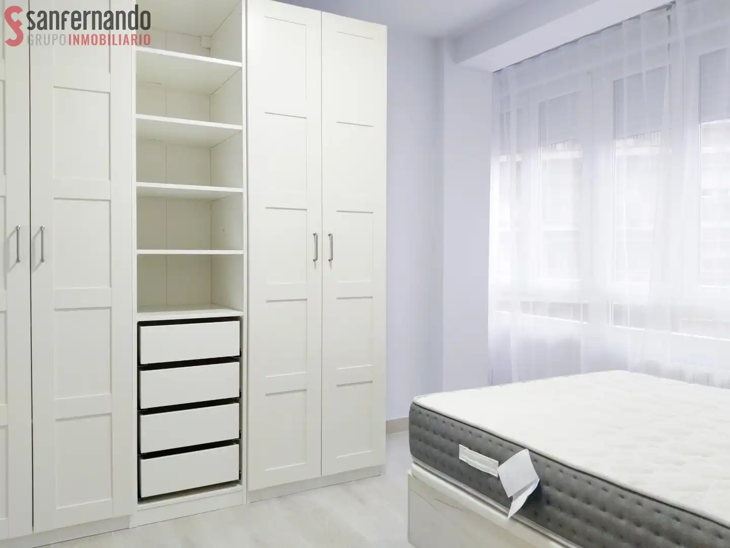 Appartamento con terrazza in vendita a Calle de la Llama, imagen 7