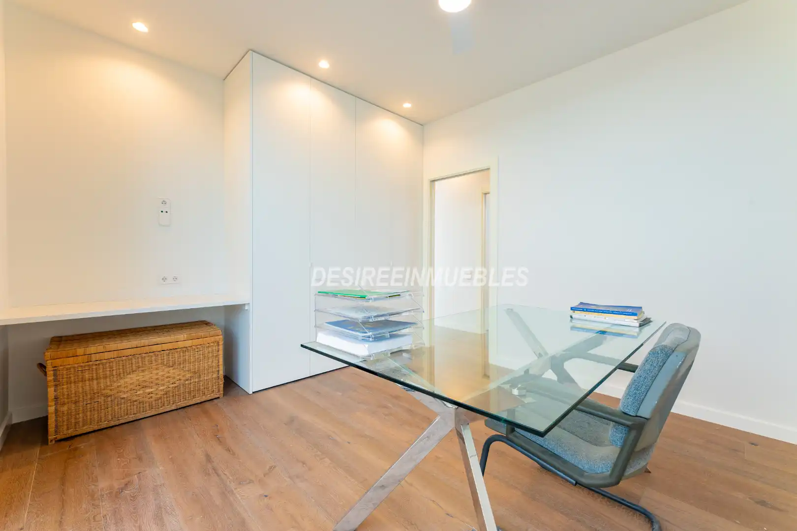 Habitación de Casa o chalet en venta en Godella con Aire acondicionado, Calefacción y Jardín privado