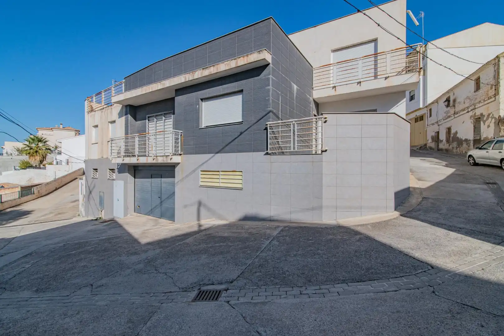 Vista exterior de Edificio en venta en Moraleda de Zafayona
