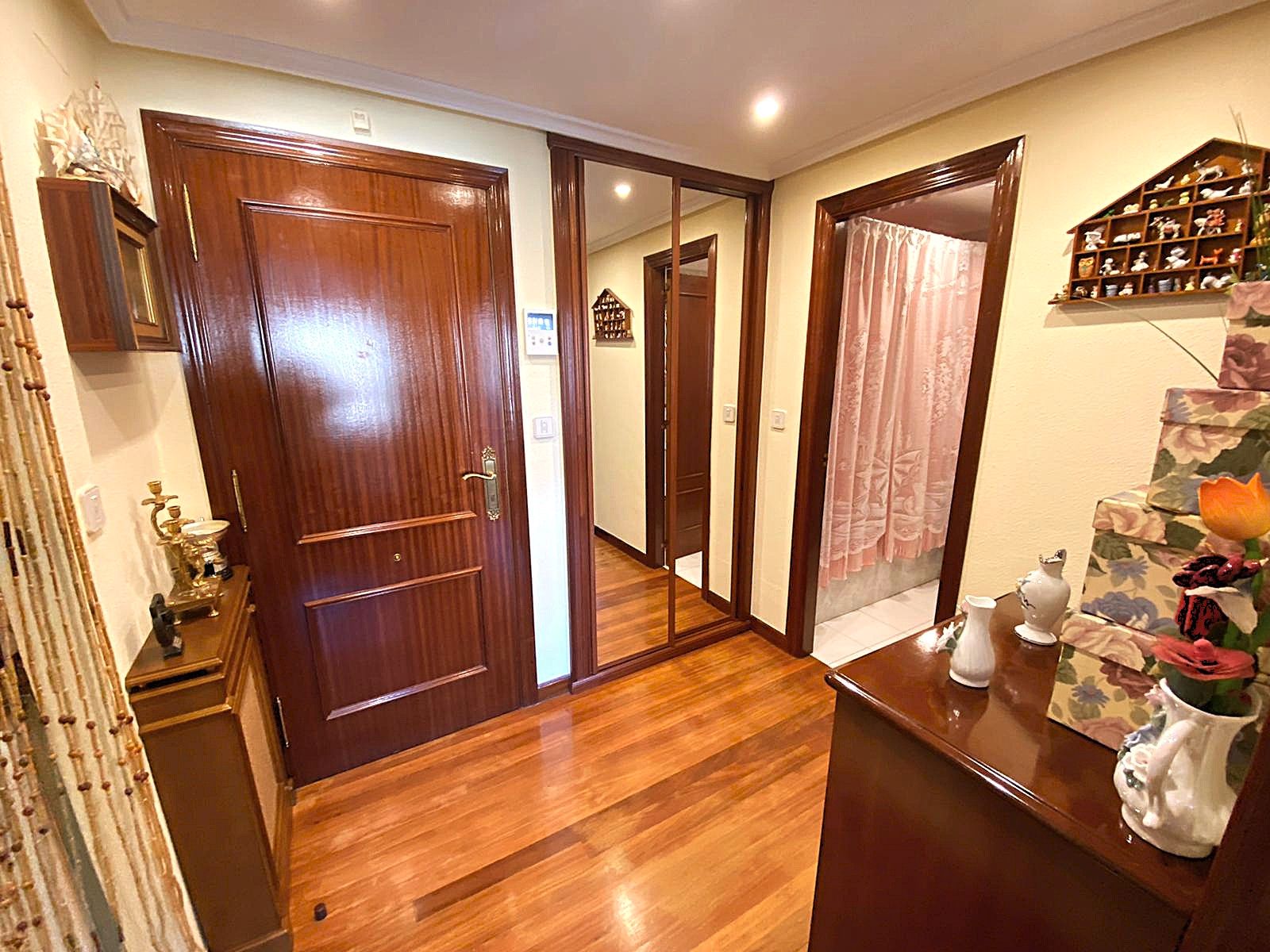 Flat for sale in Castro-Urdiales  with Heating, Parquet flooring and Terrace