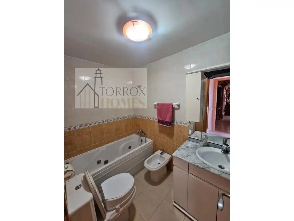 Badezimmer von Dachboden zum Verkauf in Vélez-Málaga
