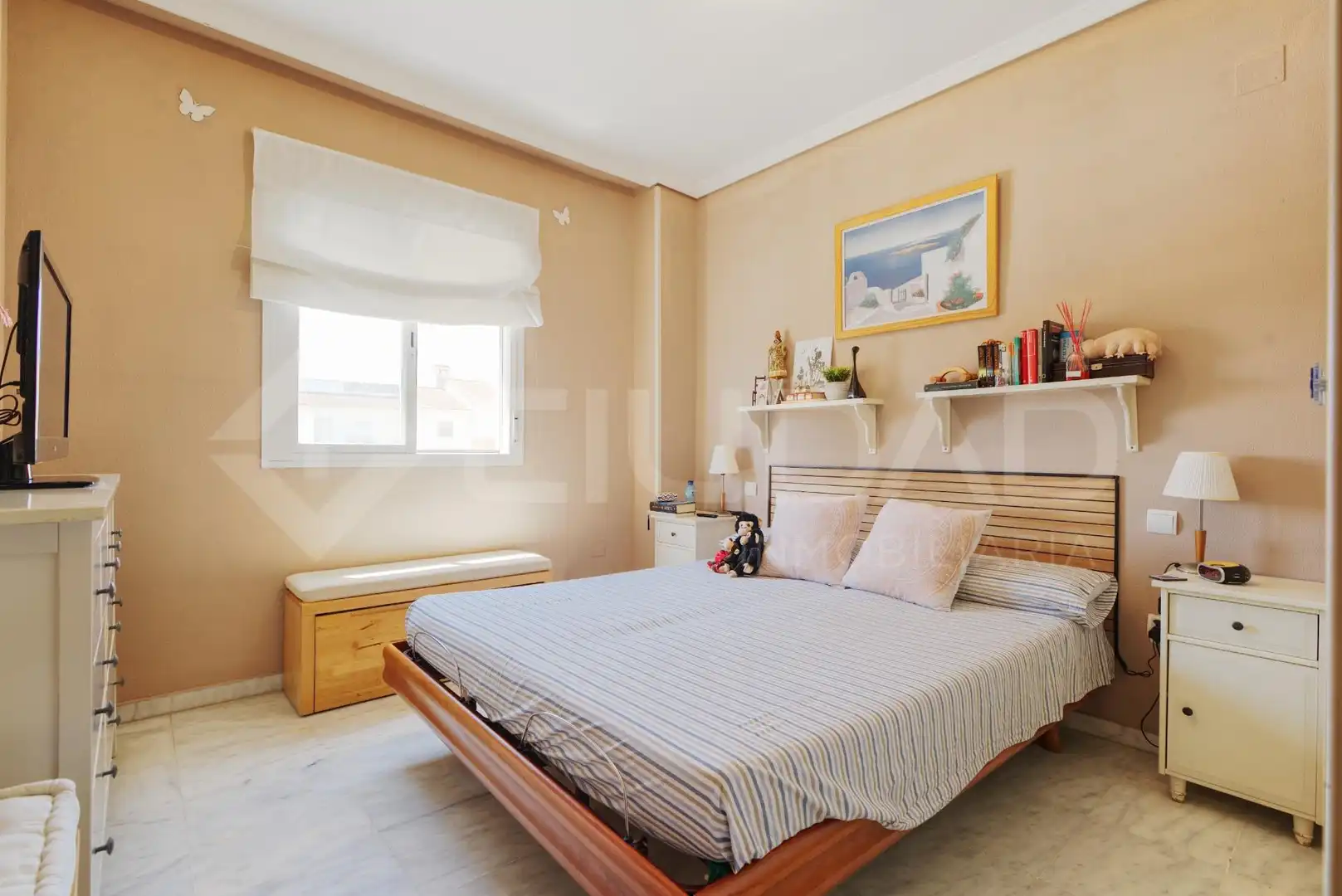 Bedroom of Houses for sale in San Juan de Aznalfarache  with Air Conditioner, Private garden and Community pool