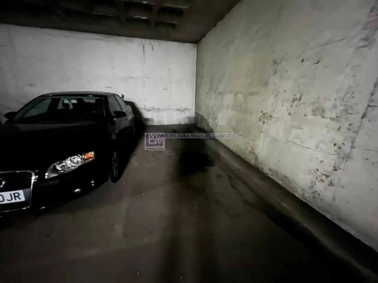 Parking of Flat for rent in Cáceres  with Air Conditioner, Heating and Parquet flooring