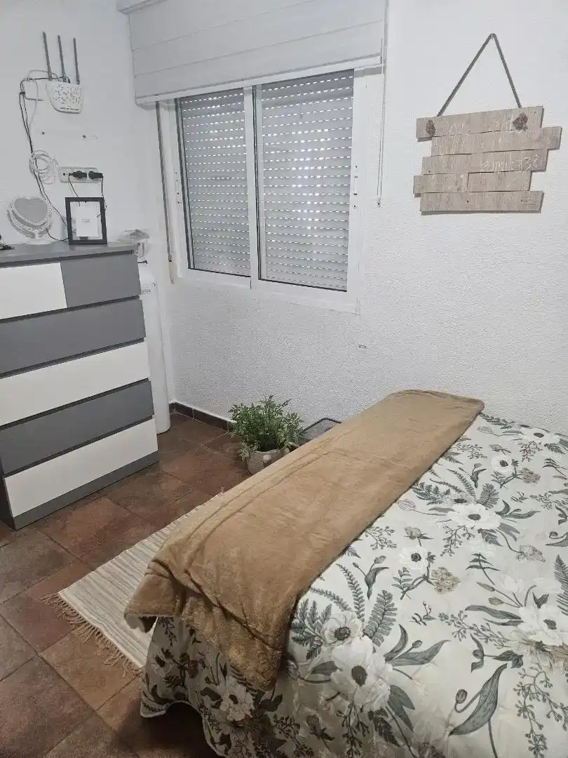Schlafzimmer von Erdgeschoss zum Verkauf in La Unión mit Balkon