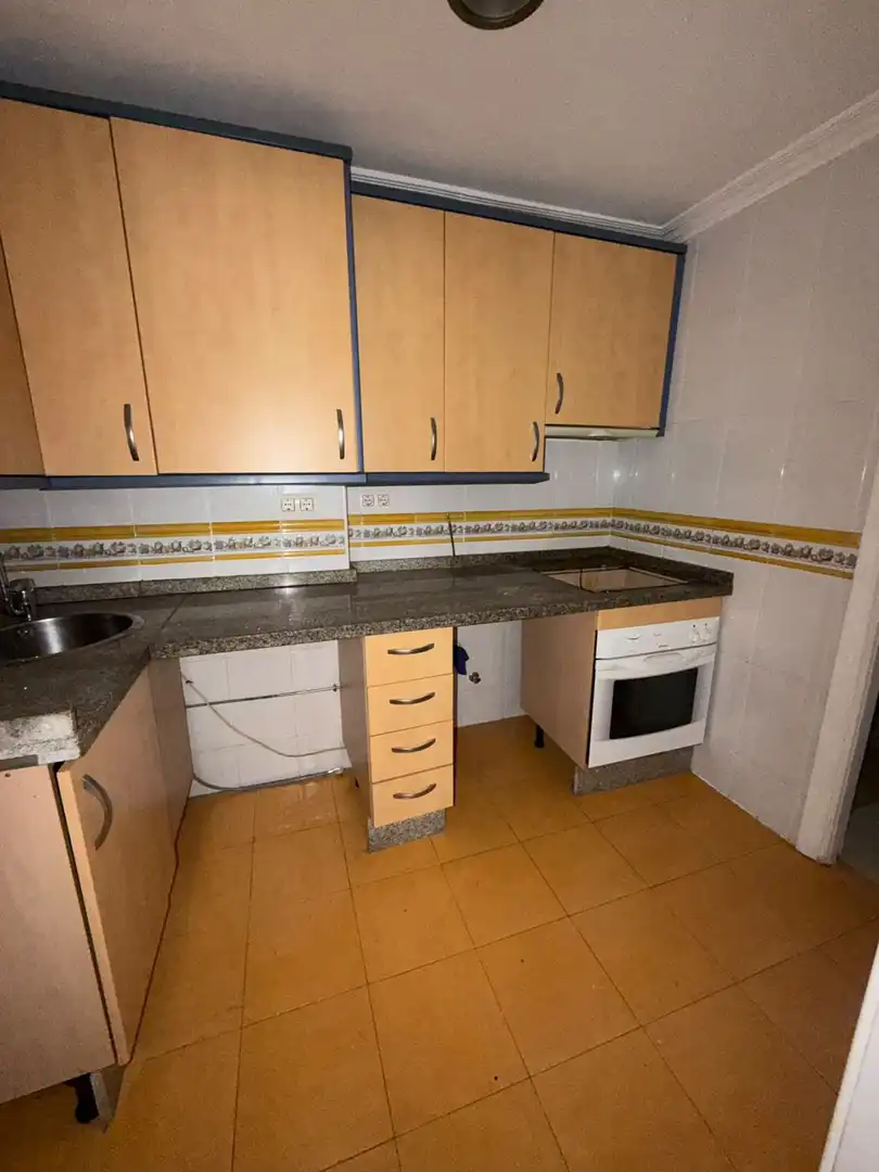 Piso en venta en FRANCISCO MUÑOZ KIRRI, imagen 2