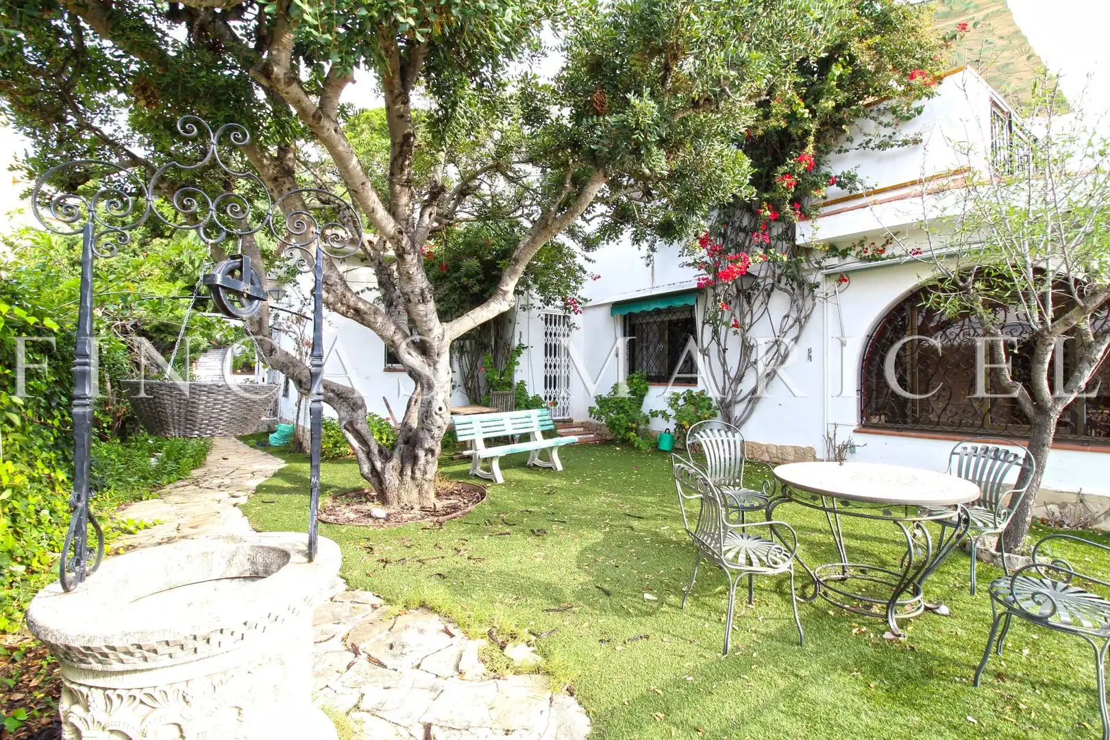 Jardín de Casa o chalet en venta en Sitges con Aire acondicionado, Calefacción y Jardín privado
