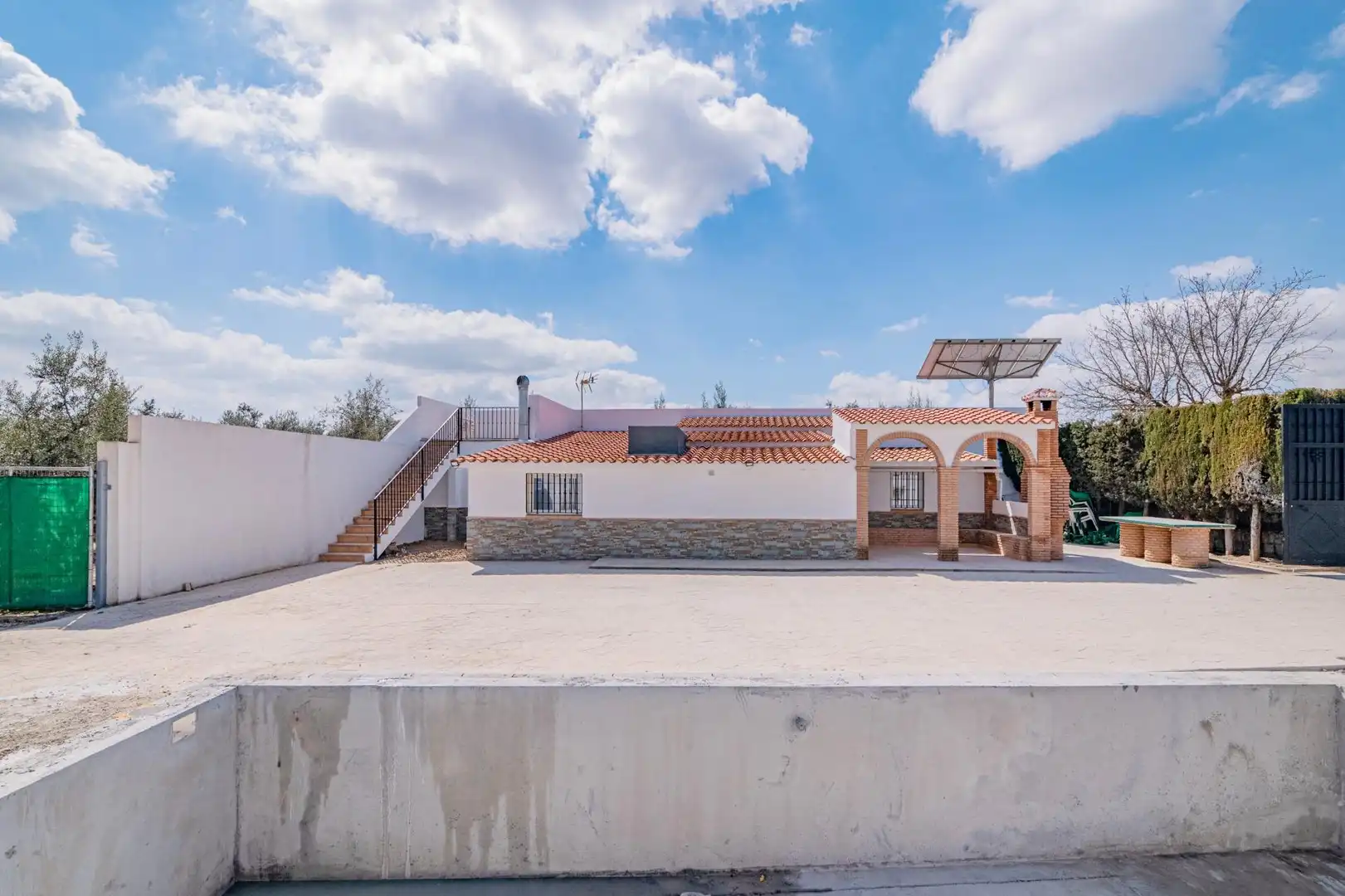 Vista exterior de Finca rústica de alquiler en Chauchina con Aire acondicionado, Terraza y Trastero