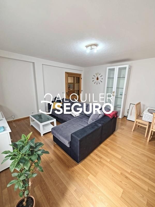 Flat to rent in Constitución , El Clavín - Valdeluz