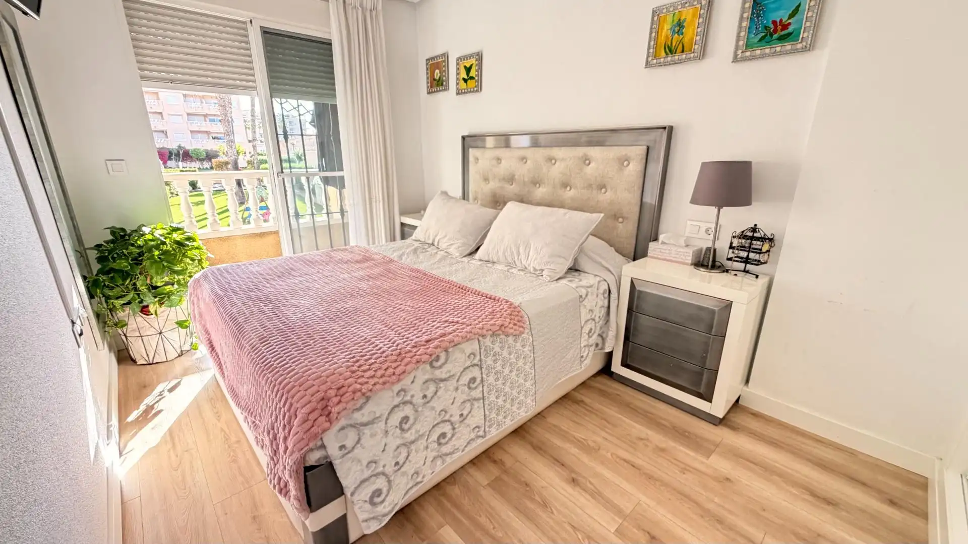 Dormitori de Casa o xalet en venda en Santa Pola amb Jardí privat, Terrassa i Traster